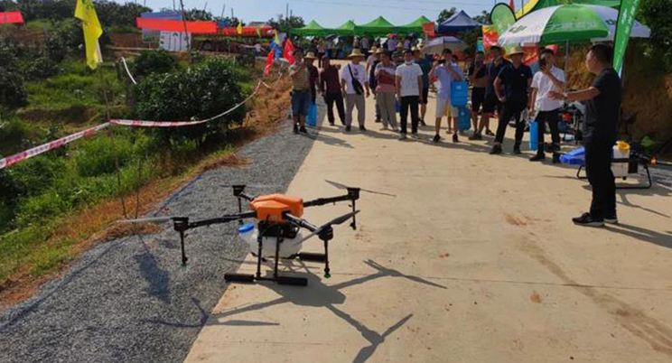 I produttori di droni agricoli aiutano la rivitalizzazione rurale e la prevenzione dei voli senza pilota per arricchirsi e sbarazzarsi della povertà